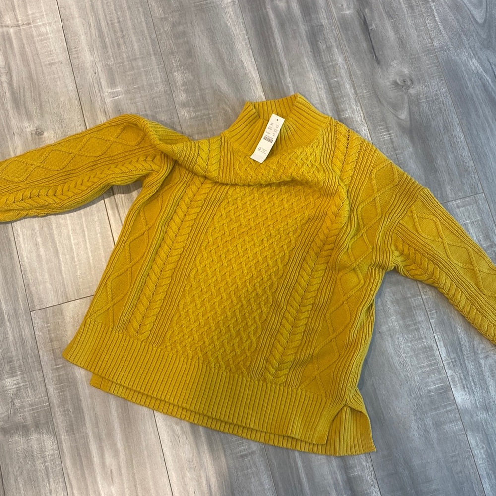 NWT Long cotton cable-knit mockneck sweater jcrew yellow xs